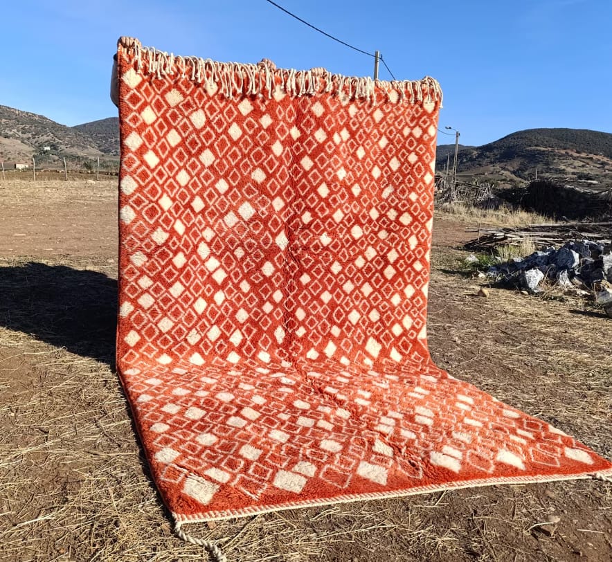 Tapis tissés à la main d’origine berbère